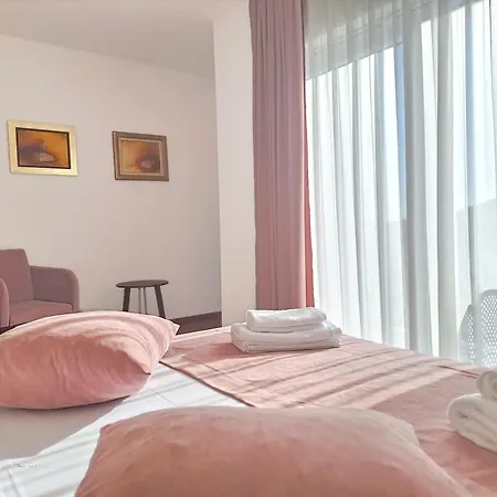Kasa 2 Bed & Breakfast Split
