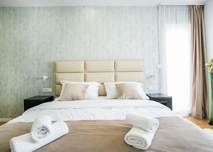 Kasa 2 Bed and Breakfast 4*