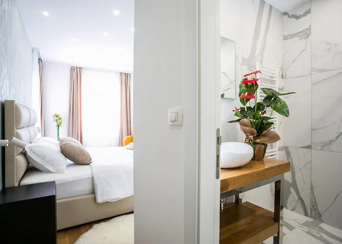 Kasa 2 Bed and Breakfast Σπλιτ