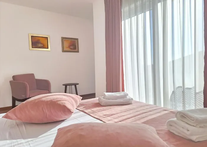 Kasa 2 Bed and Breakfast Σπλιτ